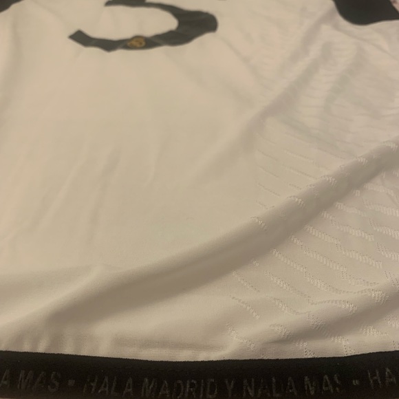 Adidas - Real Madrid 2023/2024 Home Jersey - day time pictures will be uploaded - Picture 7 of 11